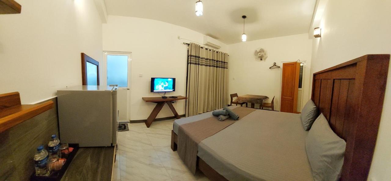 Chen Villa - Near Airport เนกอมโบ ภายนอก รูปภาพ