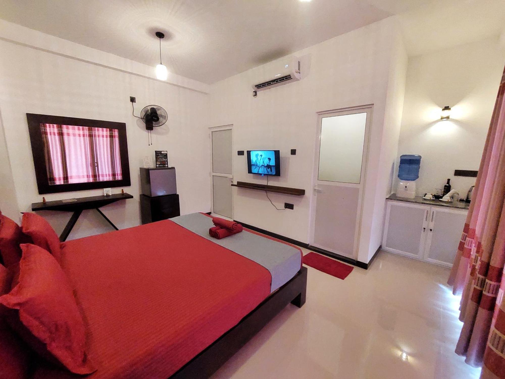 Chen Villa - Near Airport เนกอมโบ ภายนอก รูปภาพ